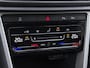 Volkswagen T-Roc 1.0 TSI 110pk Life · Trekhaak · Camera · Dodehoeksensoren · Adaptive Cruise Control · Apple/Android Car Play · Clima ·