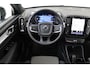 Volvo XC40 B4 (M-HYBRID) PLUS DARK -HARMAN/KARDON|CAMERA|ADAP.CRUISE|POWER-SEATS|VERW.VOORRUIT|PRIVACY.GLAS|TREKHAAK|19"