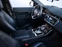 Land Rover Range Rover Evoque 2.0 P200 AWD R-Dynamic HSE 200 Pk Automaat Navi / Leer / Pano-dak / Trekhaak / Apple Carplay / DAB / Winterpakket