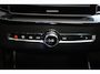 Volvo XC90 T8 455PK AWD Ultra Bright | Luchtvering | Trekhaak | Schuifdak | B&W |