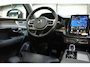 Volvo XC90 T8 455PK AWD Ultra Bright | Luchtvering | Trekhaak | Schuifdak | B&W |