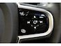 Volvo XC90 T8 455PK AWD Ultra Bright | Luchtvering | Trekhaak | Schuifdak | B&W |