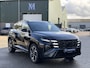 Hyundai Tucson 1.6 T-GDI PHEV N Line Sky 4WD PHEV |HYUNDAI FABRIEKSGARANTIE T/M 5-2030| PANO | KRELL AUDIO| STOEL + STUURVERWARMING| RECENT ONDERHOUD GEHAD BIJ HYUNDAI| CAMERA| DODE HOEK SENSOR