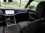 Volkswagen Touareg 3.0TSi eHybrid 4MOTION R Lucht Pano Tr-Haak Massage 21-Inch Dynaudio ACC