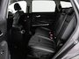 Hyundai Santa Fe 1.6 T-GDI HEV Comfort Smart Sky 7p. | Panoramadak | Leder | Adaptive cruise | Dodehoek detectie | Stoelverwarming | KRELL Sound | Trekhaak | Camera | Park assist | Carplay