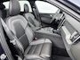 Volvo XC60 T6 Recharge Plus Black Edition | 21" | Luchtvering | Panoramadak | 360 Camera | Head-Up | Harman Kardon | Elektr. verst. Stoelen | Adaptieve Cruise | BLIS