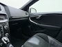 Volvo V40 T3 Automaat 152PK Polar+ Sport | Stoelverwarming | Glazen dak | H&K Audio | DAB | 19" LMV | Keyless |