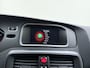 Volvo V40 T3 Automaat 152PK Polar+ Sport | Stoelverwarming | Glazen dak | H&K Audio | DAB | 19" LMV | Keyless |