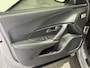 Peugeot e-2008 EV GT 50 kWh | ACC met stop&go | Panorama schuif/kanteldak | Keyless | LED lampen
