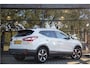 Nissan Qashqai 1.2 Connect Edition , Panoramadak, Stoelverwarming, Trekhaak, Rondomcamera,