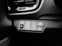 Kia Stonic 1.0 T 100PK More | Apple Carplay / Android Auto | Privacy Glass | Lichtmetalen Velgen | Camera |