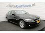BMW 3-Serie 318i Business Line Style keurige sedan met trekhaak