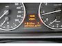 BMW 3-Serie 318i Business Line Style keurige sedan met trekhaak