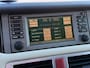 Land Rover Range Rover BWJ 2003 4.4 V8 286 PK Vogue AUTOMAAT / NW APK! TREKHAAK / 2 TONE LEDER / SCHUIF PANODAK / MEMORY STOELEN / STOEL + STUUR VERW. / ACHTERBANK VERW. / PDC / LMV / NAVI / CLIMA / CRUISE