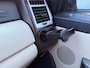 Land Rover Range Rover BWJ 2003 4.4 V8 286 PK Vogue AUTOMAAT / NW APK! TREKHAAK / 2 TONE LEDER / SCHUIF PANODAK / MEMORY STOELEN / STOEL + STUUR VERW. / ACHTERBANK VERW. / PDC / LMV / NAVI / CLIMA / CRUISE