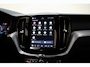 Volvo XC60 2.0 T6 AWD Recharge R-Design Facelift [ SoH 94,1% | Panorama Leder Apple/Android Camera Navi ]