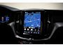 Volvo XC60 2.0 T6 AWD Recharge R-Design Facelift [ SoH 94,1% | Panorama Leder Apple/Android Camera Navi ]