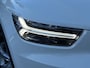 Volvo XC40 1.5 T3 163 PK Momentum Pro Automaat | ADAPTIEVE CRUISE CONTROL| STOELVERWARMING| ELEK. KOFFERKLEP| KEYLESS| NAVIGATIE + APPLE CARPLAY/ANDROID AUTO| PARKEERSENSOREN| LED| DAB| VOORSTOELEN IN HOOGTE VERSTELBAAR|