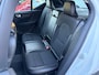 Volvo XC40 1.5 T3 163 PK Momentum Pro Automaat | ADAPTIEVE CRUISE CONTROL| STOELVERWARMING| ELEK. KOFFERKLEP| KEYLESS| NAVIGATIE + APPLE CARPLAY/ANDROID AUTO| PARKEERSENSOREN| LED| DAB| VOORSTOELEN IN HOOGTE VERSTELBAAR|