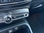 Volvo XC40 1.5 T3 163 PK Momentum Pro Automaat | ADAPTIEVE CRUISE CONTROL| STOELVERWARMING| ELEK. KOFFERKLEP| KEYLESS| NAVIGATIE + APPLE CARPLAY/ANDROID AUTO| PARKEERSENSOREN| LED| DAB| VOORSTOELEN IN HOOGTE VERSTELBAAR|