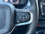 Volvo XC40 1.5 T3 163 PK Momentum Pro Automaat | ADAPTIEVE CRUISE CONTROL| STOELVERWARMING| ELEK. KOFFERKLEP| KEYLESS| NAVIGATIE + APPLE CARPLAY/ANDROID AUTO| PARKEERSENSOREN| LED| DAB| VOORSTOELEN IN HOOGTE VERSTELBAAR|