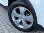 Volvo XC40 1.5 T3 163 PK Momentum Pro Automaat | ADAPTIEVE CRUISE CONTROL| STOELVERWARMING| ELEK. KOFFERKLEP| KEYLESS| NAVIGATIE + APPLE CARPLAY/ANDROID AUTO| PARKEERSENSOREN| LED| DAB| VOORSTOELEN IN HOOGTE VERSTELBAAR|