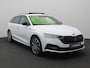 Skoda Octavia Combi 1.4 TSI iV PHEV Sportline Business 204PK DSG Panoramadak, Parkeersensoren voor en achter, Virtual Pedal, 18" LM Velgen, Navi, Keyless