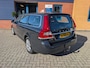 Volvo V70 1.6 D2 KINETIC, PDC V+A, Trekhaak, Cruise, Airco, Navi