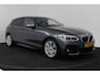 BMW 1-Serie 118i High Executive (STOELVERWARMING, CRUISE CONTROL, NAVIGATIE, PARKEERSENSOREN, DEALER ONDERHOUDEN)