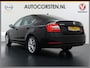 Skoda Octavia 116PK 5Drs Automaat Stoelverwarming Apple Carplay/Android Auto Navi Ecc Bluetooth Cruise Control Pdc Ambition Business Lmv Led Smartlink DSG All Season banden Privacy Glas 1e Eigenaar Dealeronderhouden Origineel Nederlandse Auto