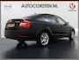 Skoda Octavia 116PK 5Drs Automaat Stoelverwarming Apple Carplay/Android Auto Navi Ecc Bluetooth Cruise Control Pdc Ambition Business Lmv Led Smartlink DSG All Season banden Privacy Glas 1e Eigenaar Dealeronderhouden Origineel Nederlandse Auto
