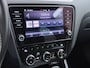 Skoda Octavia 116PK 5Drs Automaat Stoelverwarming Apple Carplay/Android Auto Navi Ecc Bluetooth Cruise Control Pdc Ambition Business Lmv Led Smartlink DSG All Season banden Privacy Glas 1e Eigenaar Dealeronderhouden Origineel Nederlandse Auto