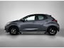 Toyota Yaris 1.5 Hybrid Executive | Half leder | Gloss Black 17" LM-velgen | Stoelverwarming | Draadloos opladen telefoon