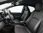 Toyota Yaris 1.5 Hybrid Executive | Half leder | Gloss Black 17" LM-velgen | Stoelverwarming | Draadloos opladen telefoon
