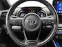Toyota Yaris 1.5 Hybrid Executive | Half leder | Gloss Black 17" LM-velgen | Stoelverwarming | Draadloos opladen telefoon