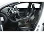 Volvo V40 2.0 D4 R-Design / Bi-Xenon / Navi / Cruisecontrol / Cam