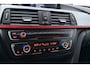 BMW 3-Serie Touring 320i High Executive (NAVIGATIE, CRUISE CONTROL, PARKEERSENSOREN)