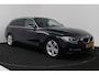 BMW 3-Serie Touring 320i High Executive (NAVIGATIE, CRUISE CONTROL, PARKEERSENSOREN)
