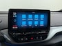 Volkswagen ID.4 82kWh 204PK 90%SOH Trekhaak Adap.Cruise Stoelverwarming Apple Carplay Android Auto Navi Ecc Pdc Privacy Glas Led Isofix DAB Bluetooth All Seasonbanden Voorruitverwarming Wifi 1.000KG Trekgewicht 1e Eigenaar Origineel Nederlandse Auto