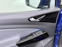 Volkswagen ID.4 82kWh 204PK 90%SOH Trekhaak Adap.Cruise Stoelverwarming Apple Carplay Android Auto Navi Ecc Pdc Privacy Glas Led Isofix DAB Bluetooth All Seasonbanden Voorruitverwarming Wifi 1.000KG Trekgewicht 1e Eigenaar Origineel Nederlandse Auto