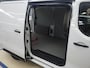 Peugeot e-Expert L2 75 kWh CARPLAY DRAADLOOS | TOT 8 JAAR GARANTIE | BETIMMERING LAADRUIMTE