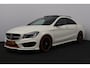 Mercedes-Benz CLA 180 AMG OrangeArt Edition/ 18'' LMV/ Open-Pano-Dak!/ Keyless-GO/ Half-Leder - Alcantara/ Bi-Xenon/ Stoelverw./ PDC V+A/ Zwarte-Hemel/ Sportstuur/ Extra getint glas.