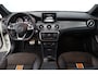 Mercedes-Benz CLA 180 AMG OrangeArt Edition/ 18'' LMV/ Open-Pano-Dak!/ Keyless-GO/ Half-Leder - Alcantara/ Bi-Xenon/ Stoelverw./ PDC V+A/ Zwarte-Hemel/ Sportstuur/ Extra getint glas.