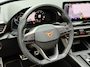 CUPRA Leon Sportstourer 1.4 e-Hybrid 245 Pk Business | Panoramadak | Navigatie | Camera | Clima | Sportstoelen | Keyless | 19".
