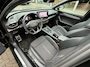 CUPRA Leon Sportstourer 1.4 e-Hybrid 245 Pk Business | Panoramadak | Navigatie | Camera | Clima | Sportstoelen | Keyless | 19".