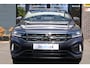Volkswagen T-Roc Cabrio 1.5 TSI 150PK DSG R-Line IQ.Light/Keyless/Camera/Dodehoek/19"/Trekhaak afn.