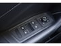 Volkswagen T-Roc Cabrio 1.5 TSI 150PK DSG R-Line IQ.Light/Keyless/Camera/Dodehoek/19"/Trekhaak afn.
