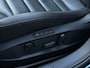 Volkswagen Golf 1.6 TDI Highline Business R Pano, Leder, ACC etc!