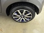 Renault Twingo 1.0 SCe SÉRIE SIGNATURE VIVA | CLIMA | CRUISE | ELEKTRISCHE RAMEN | 16'' LM VELGEN | PRIVACY GLASS | STRIPING |