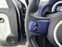 Renault Twingo 1.0 SCe SÉRIE SIGNATURE VIVA | CLIMA | CRUISE | ELEKTRISCHE RAMEN | 16'' LM VELGEN | PRIVACY GLASS | STRIPING |